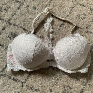 Sold * Beautiful Victoria secret white lace bra